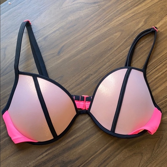 Victoria's Secret The Fabulous Swim top 34D